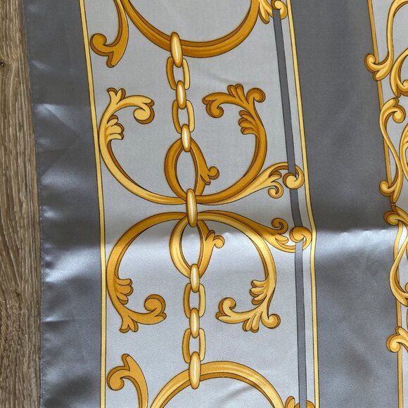 Art of the SCARF Grey Yellow 35" x 35" Italy - Picture 4 of 6